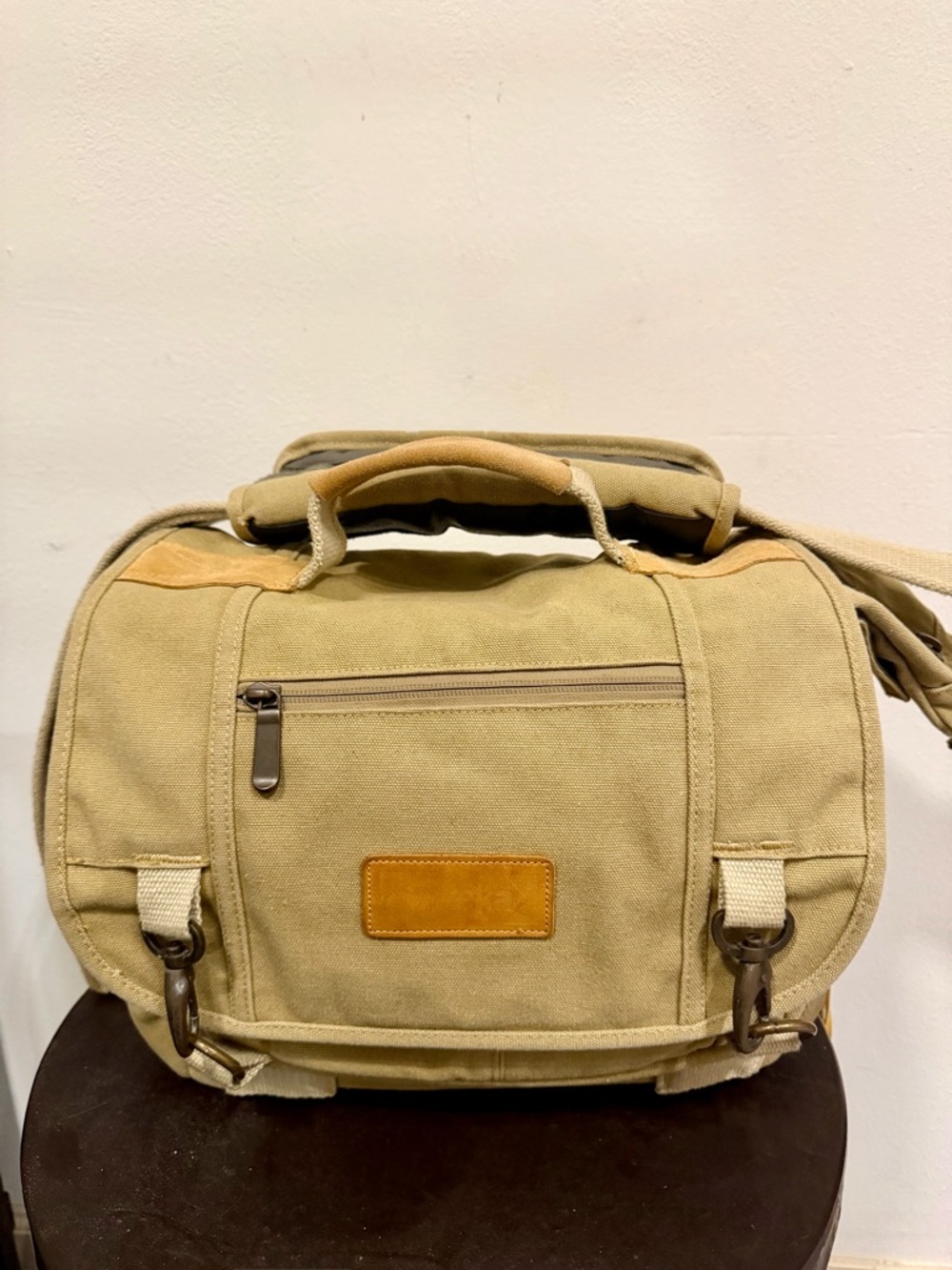 📸 Opteka Canvas Camera Bag – Khaki